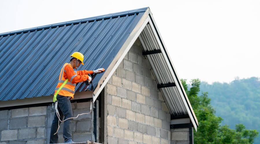 Professional Flat Roofing Installation in Deerbrook, WI
